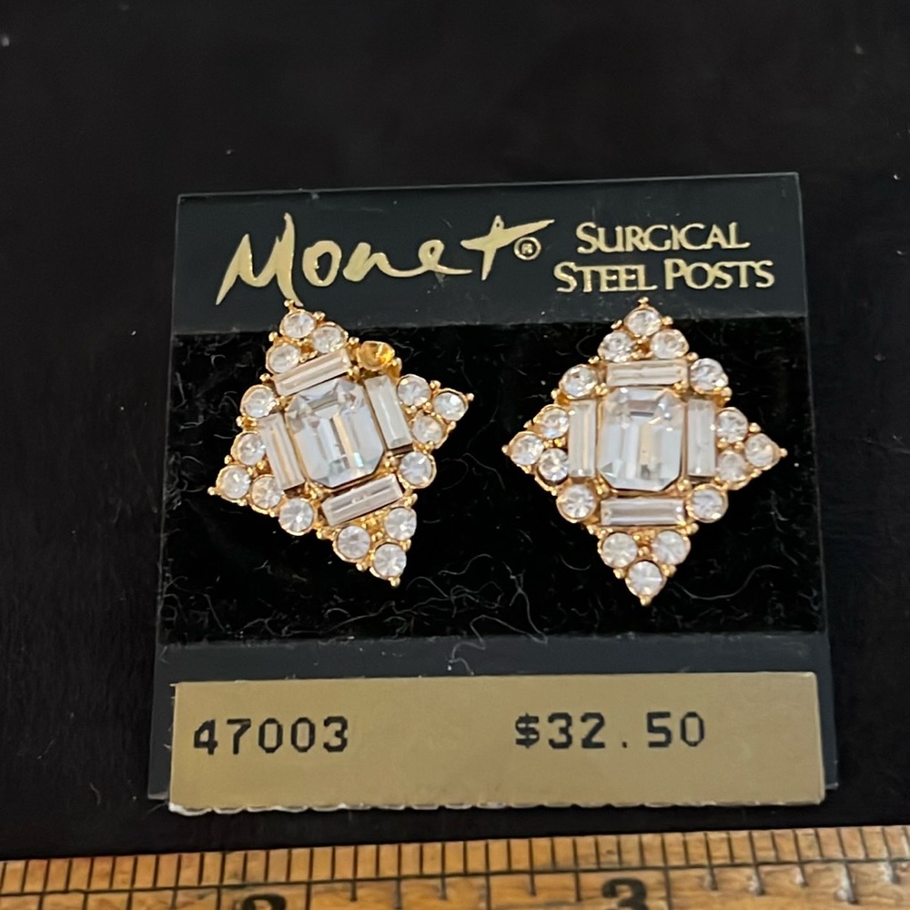 Y2K Vintage Monet 90s NWT Crystal earrings